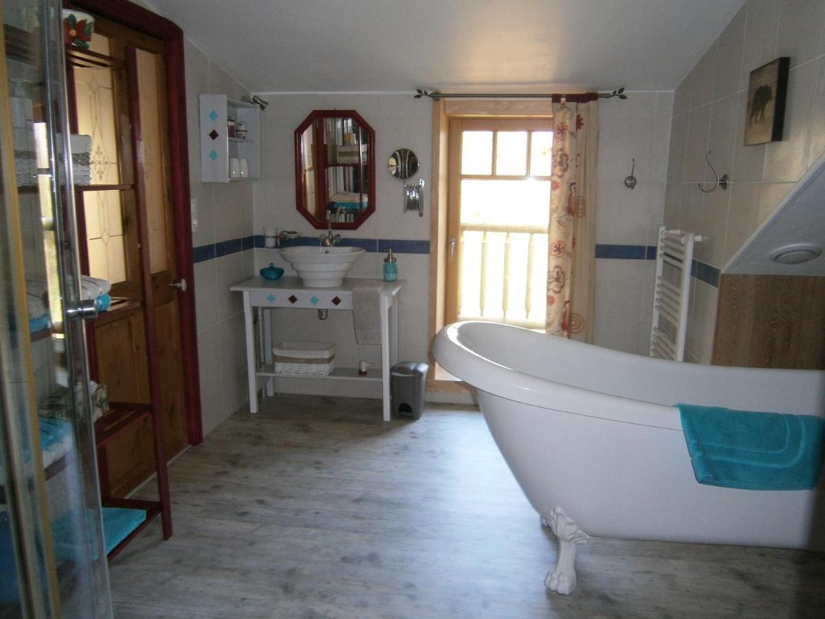 Chambre D'Hote Atypique "West Little Ranch" Chambre Amerindienne Guiscriff Zewnętrze zdjęcie